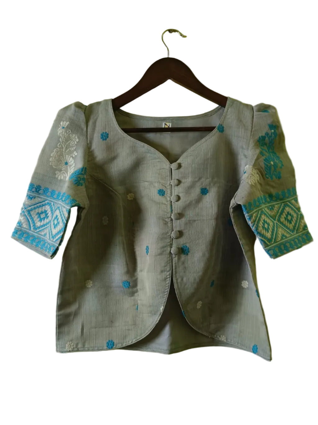 COTTON  TOP WITH TRADITIONAL MOTIFS