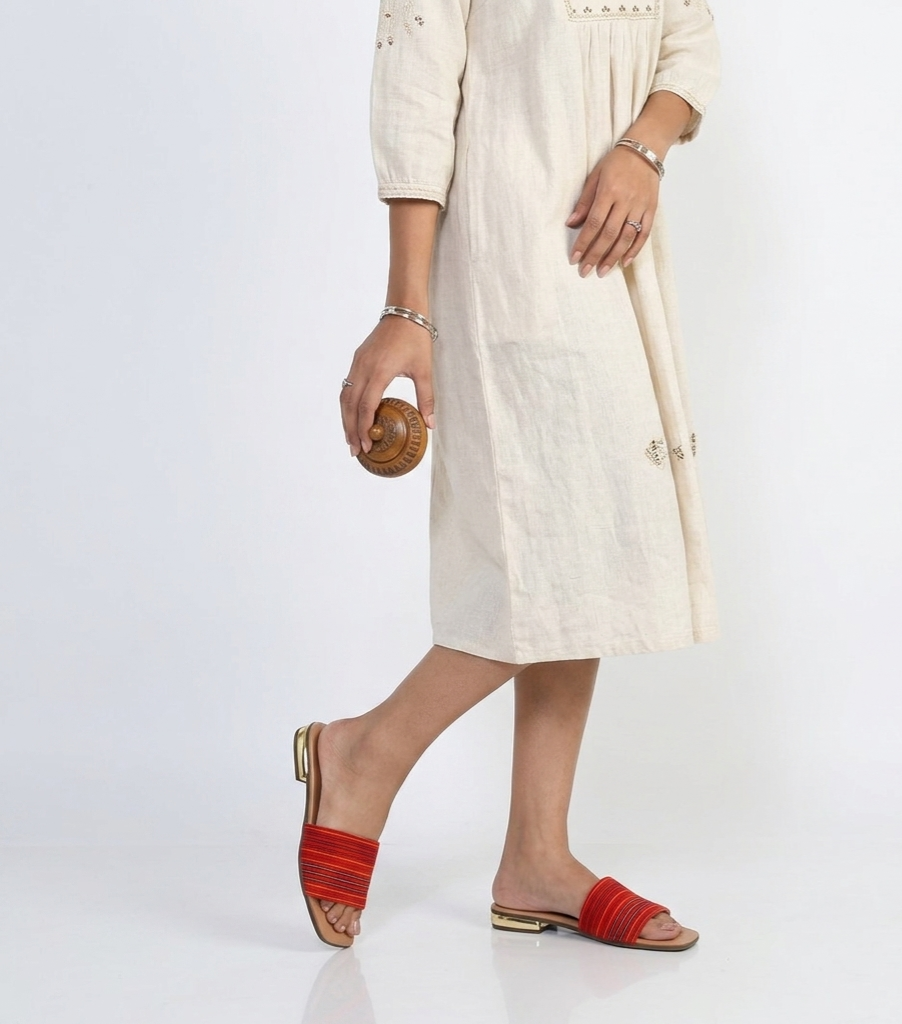 WOMEN FLAT SANDAL WITH TRADITIONAL HANDWOVEN FABRIC