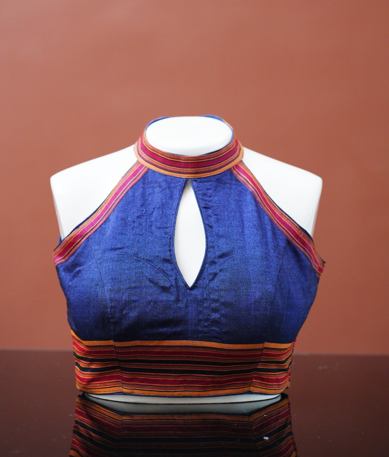 HALTERNECK BLOUSE WITH TIWA MOTIF