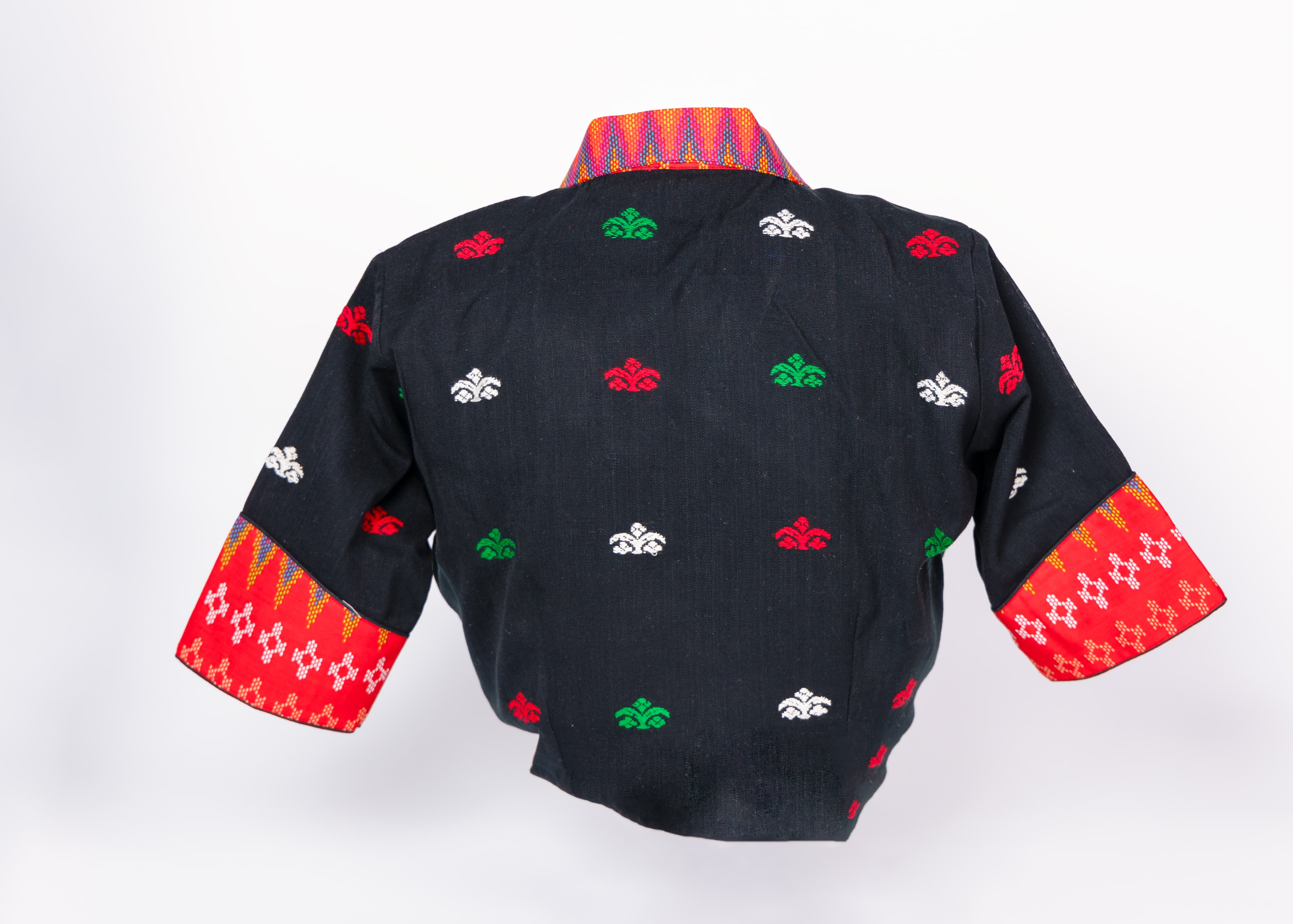 COLLARED ASSAMESE GOS BUTA DESIGNED BLOUSE