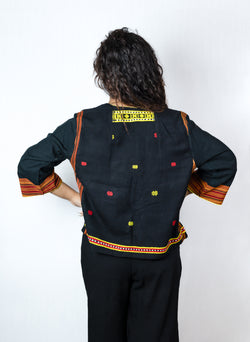 JACKET STYLE BLOUSE WITH TRADITIONAL TIWA MOTIF